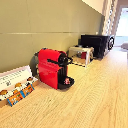 Rock In Share - Strozzi - Brand-new Luxury 4-bedroom With Apartman